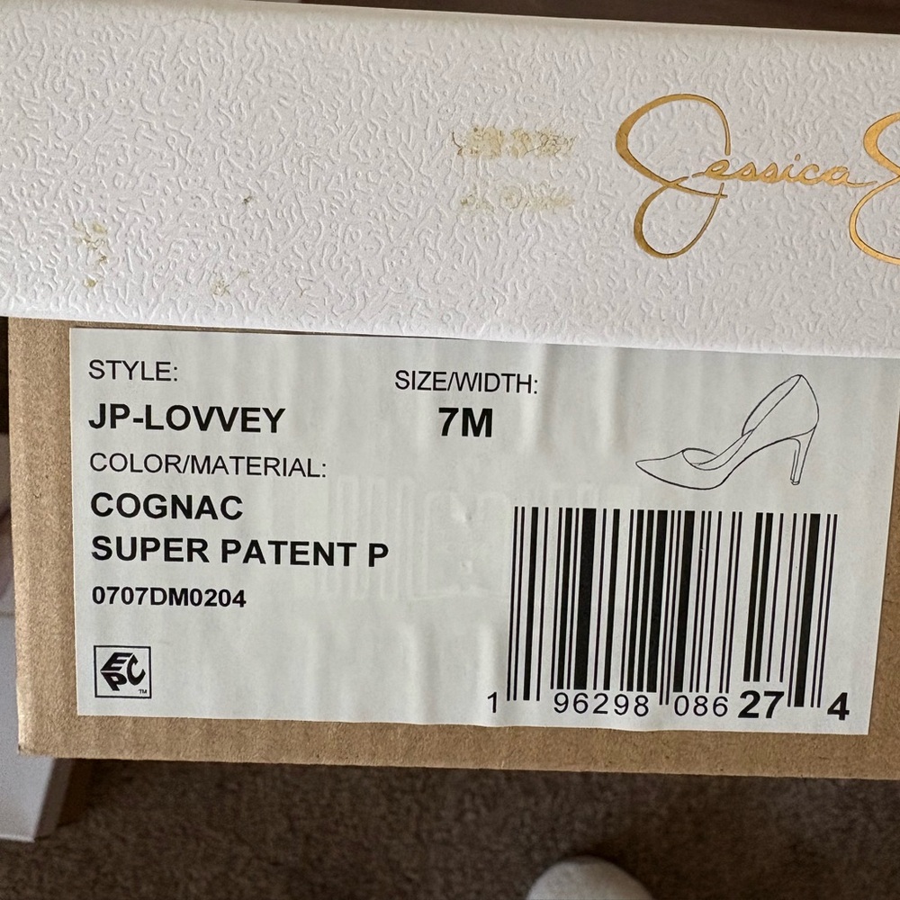 Jessica Simpson Cognac Super Patent Heels